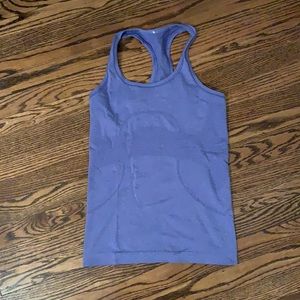 Lulu lemon tank